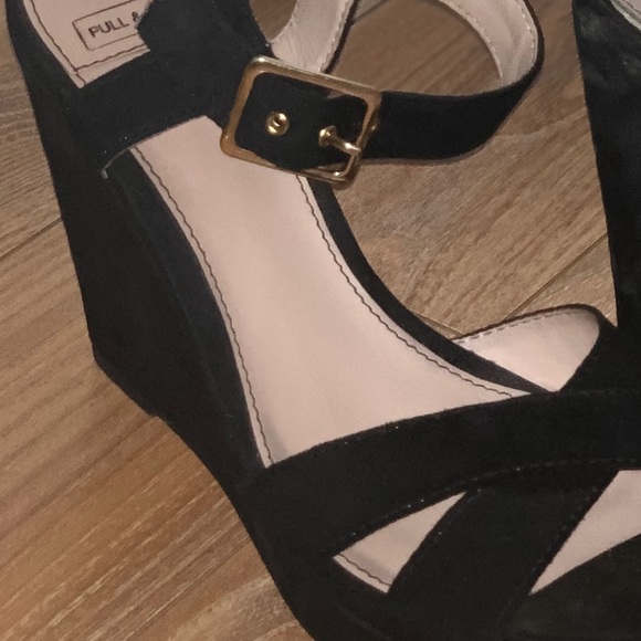 Black Pull & Bear Wedges Never Worn Outdoors - Picture 2 of 2